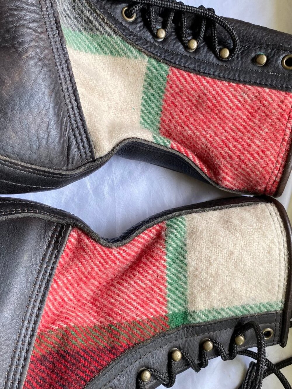 Yuketen Maine Guide Plaid Blanket Custom Leather Boots Size 9 D Made in USA - Picture 3 of 5